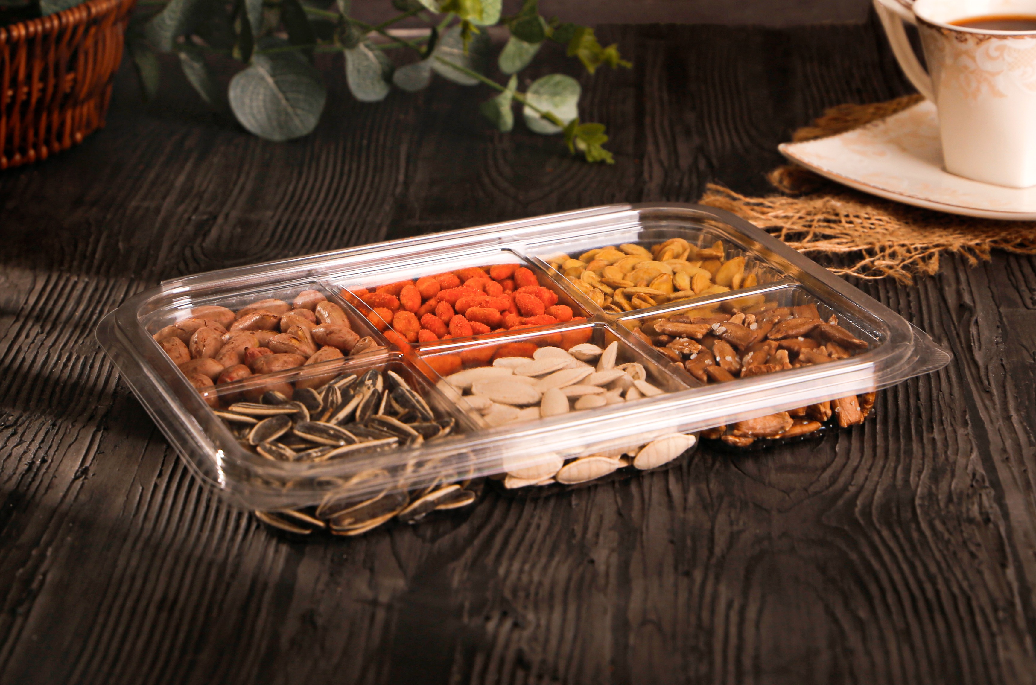 Hinged Lid Containers